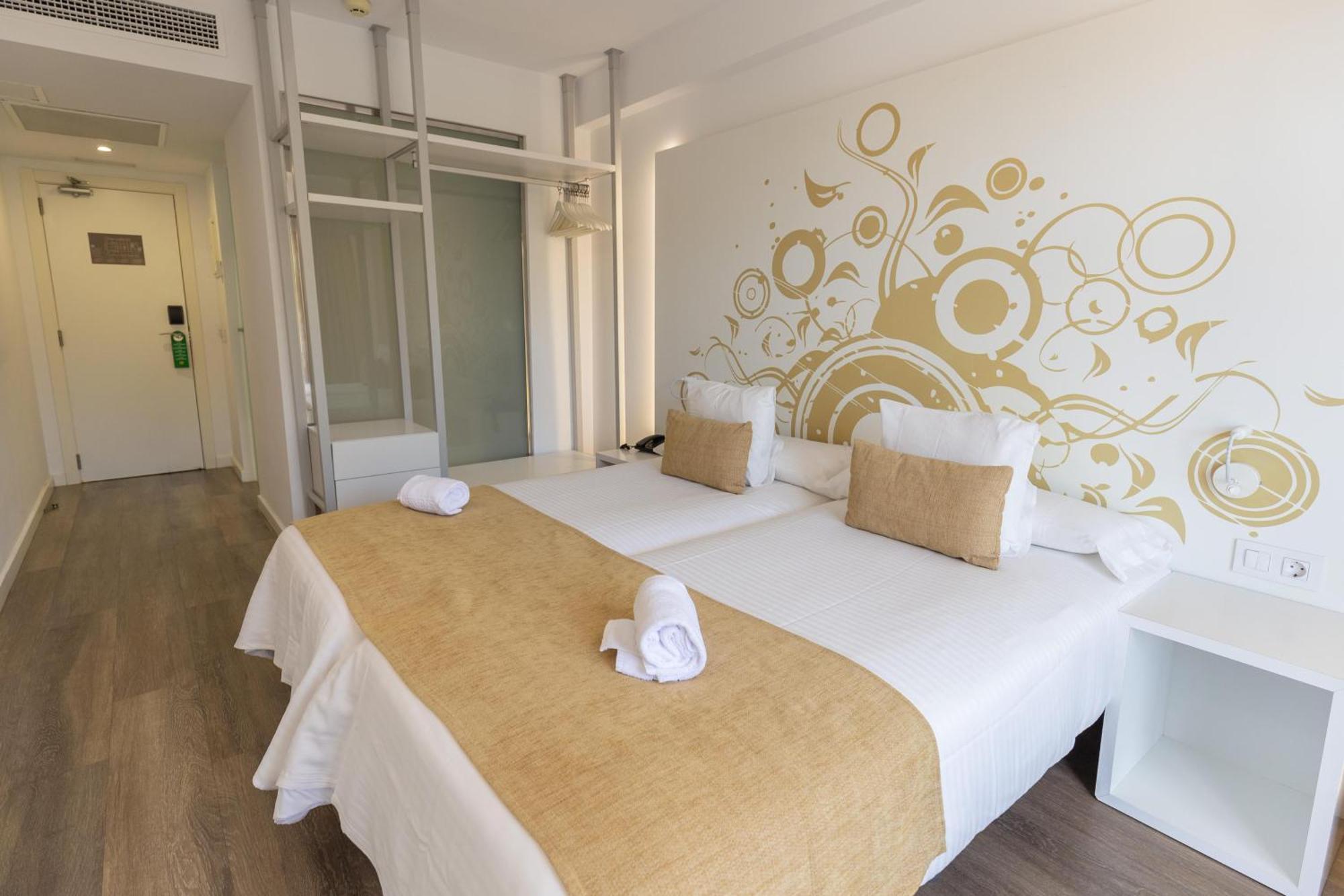 Bq Cala Ratjada (Adults Only) Hotel Buitenkant foto